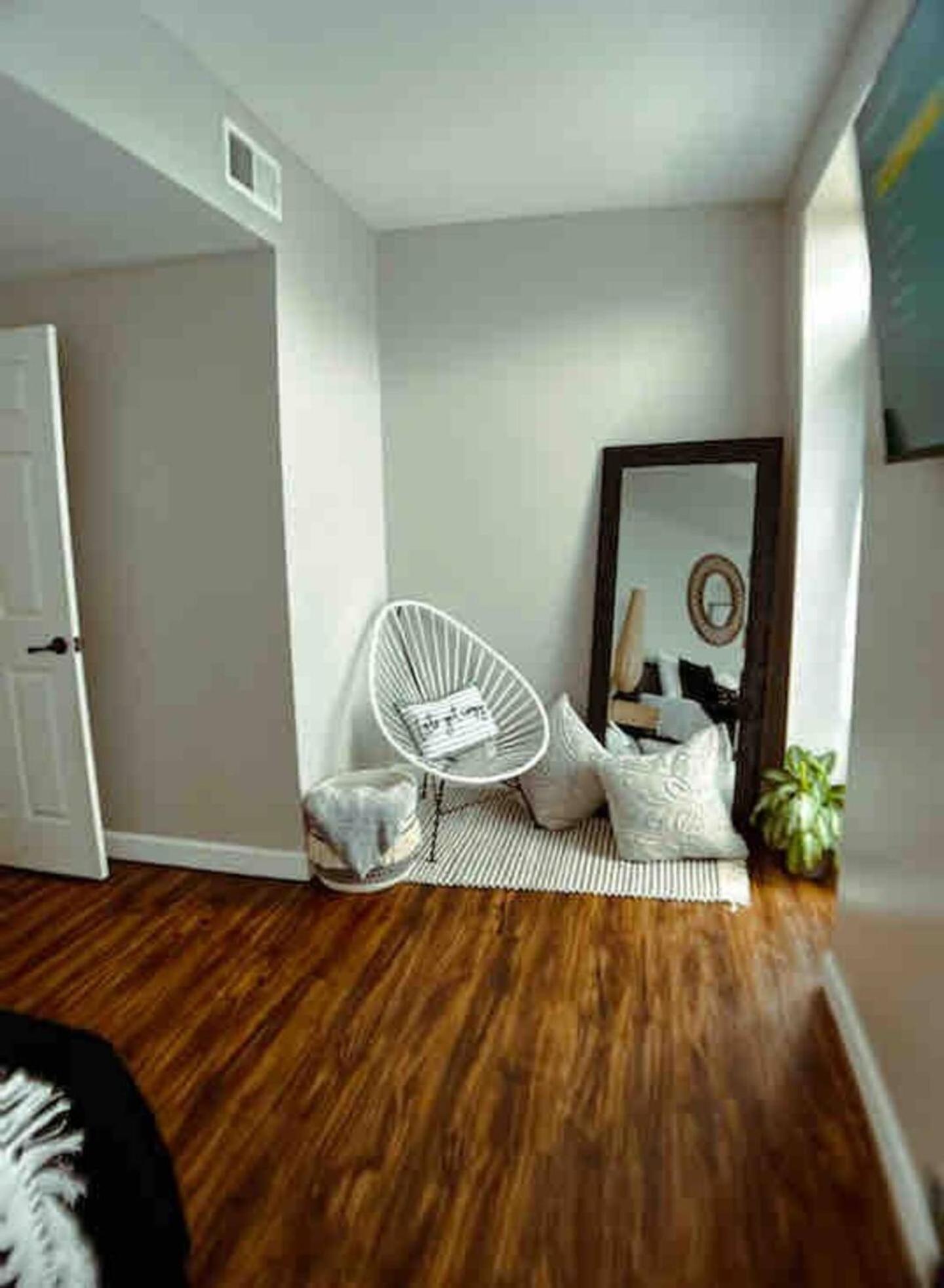 Modern Duplex Near Arenas, Hospitals, Universities, & Attractions Tower Grove Exterior photo